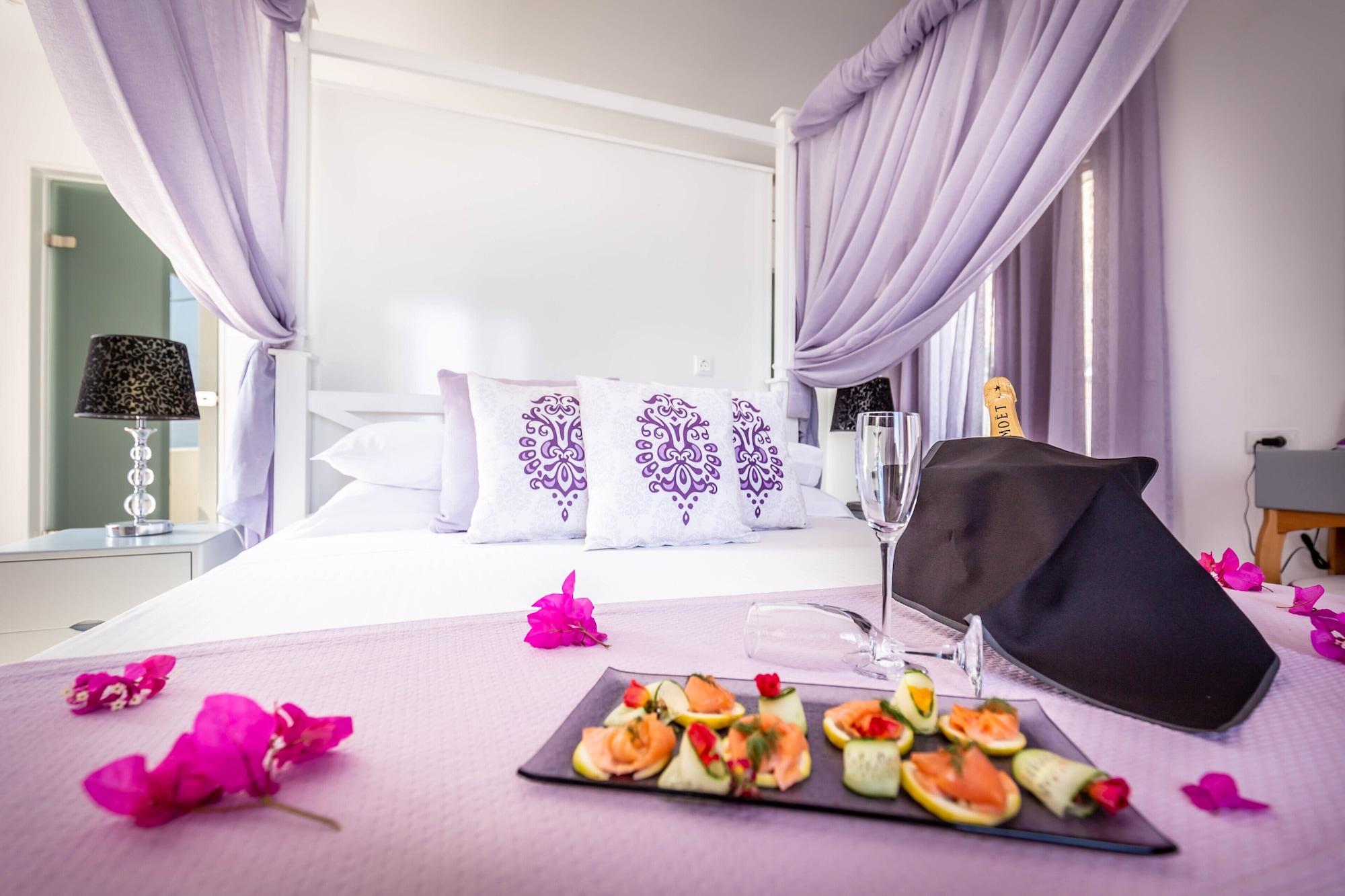 Mar N Mar Crown Hotel-Suites คามารี ภายนอก รูปภาพ